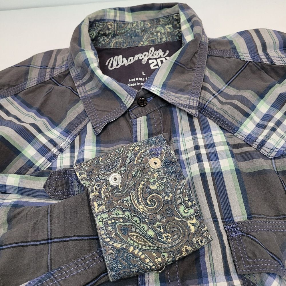 Wrangler, Gray Plaid Pearl Snap Long Sleeve Shirt, Flip Cuffs,‎ Size L